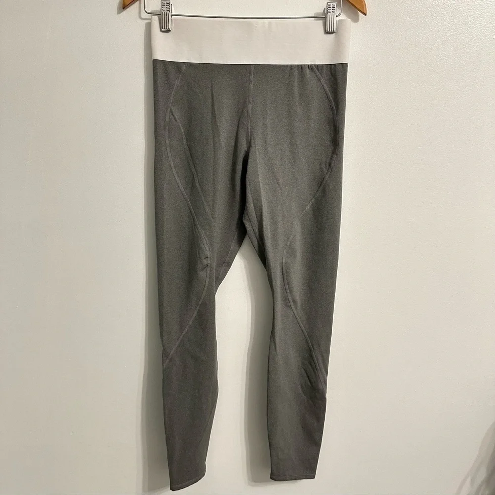 Good American Icon core Leggings Heather Gray size 3 - Picture 4 of 13